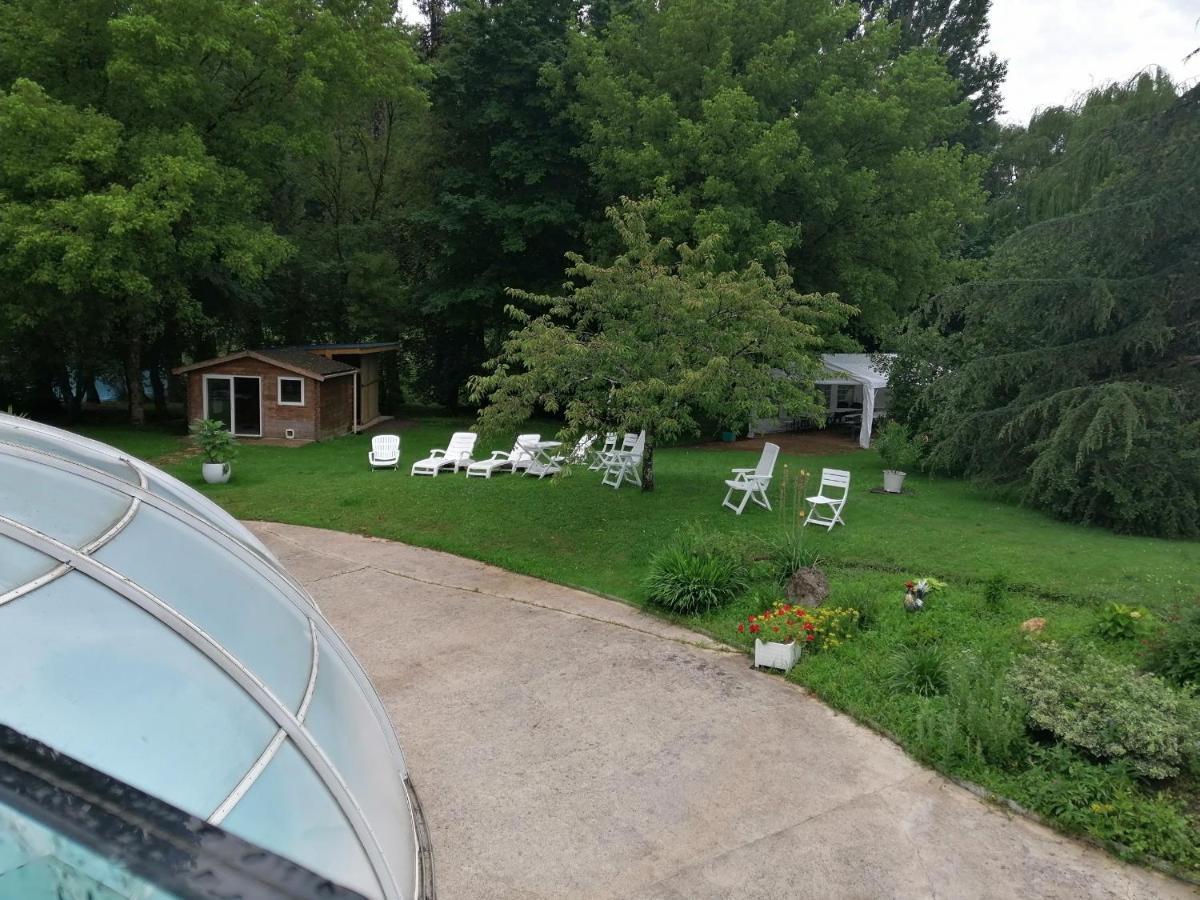 Chambre Independante Dans Un Parc Saint-Roch Exteriör bild